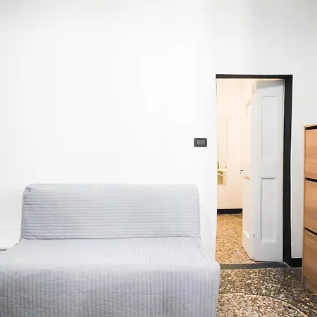 Apartment Dell'olio 13 - Affitti Brevi Italia Genoa